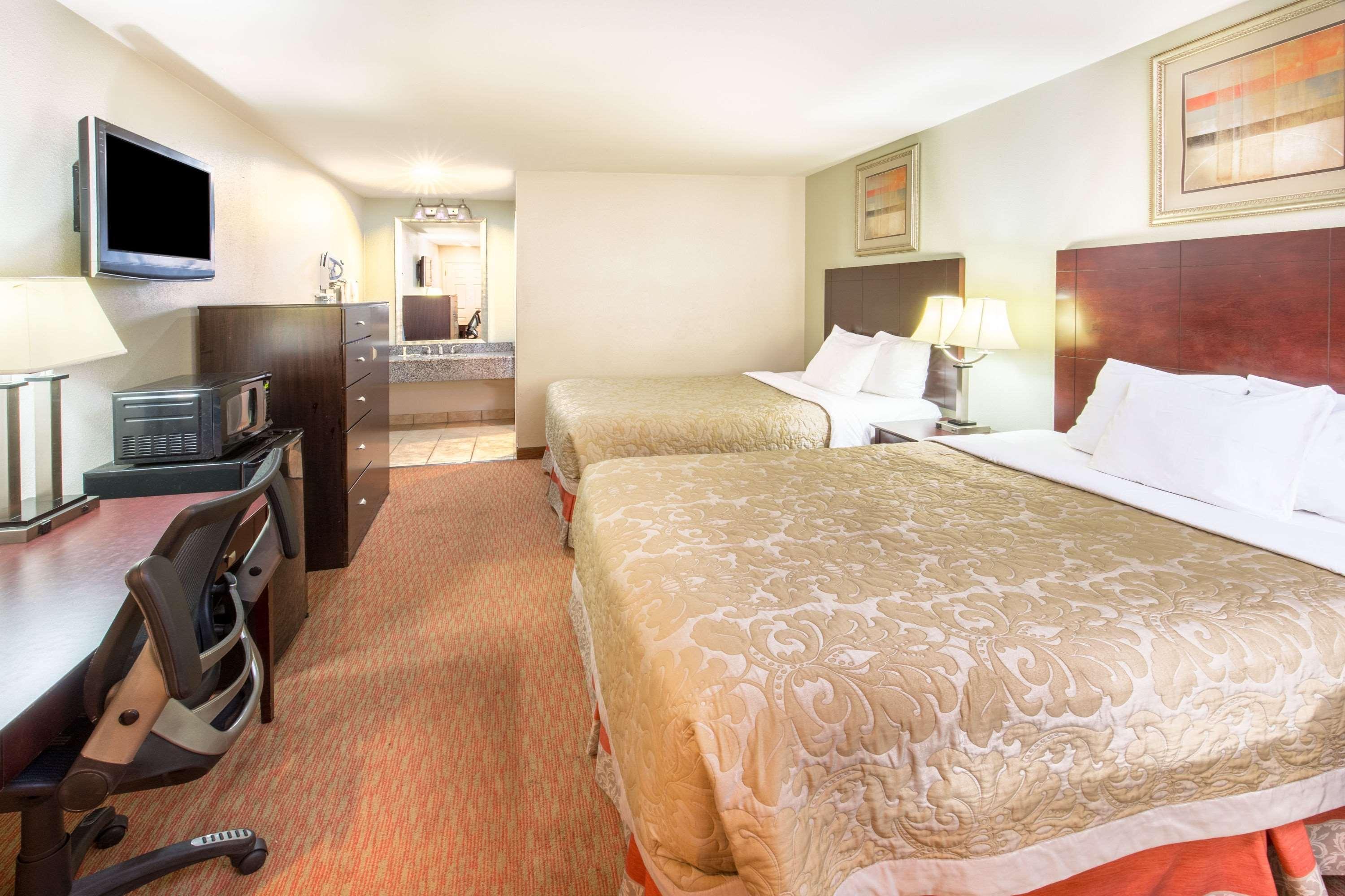 Global Inn Coos Bay Extérieur photo