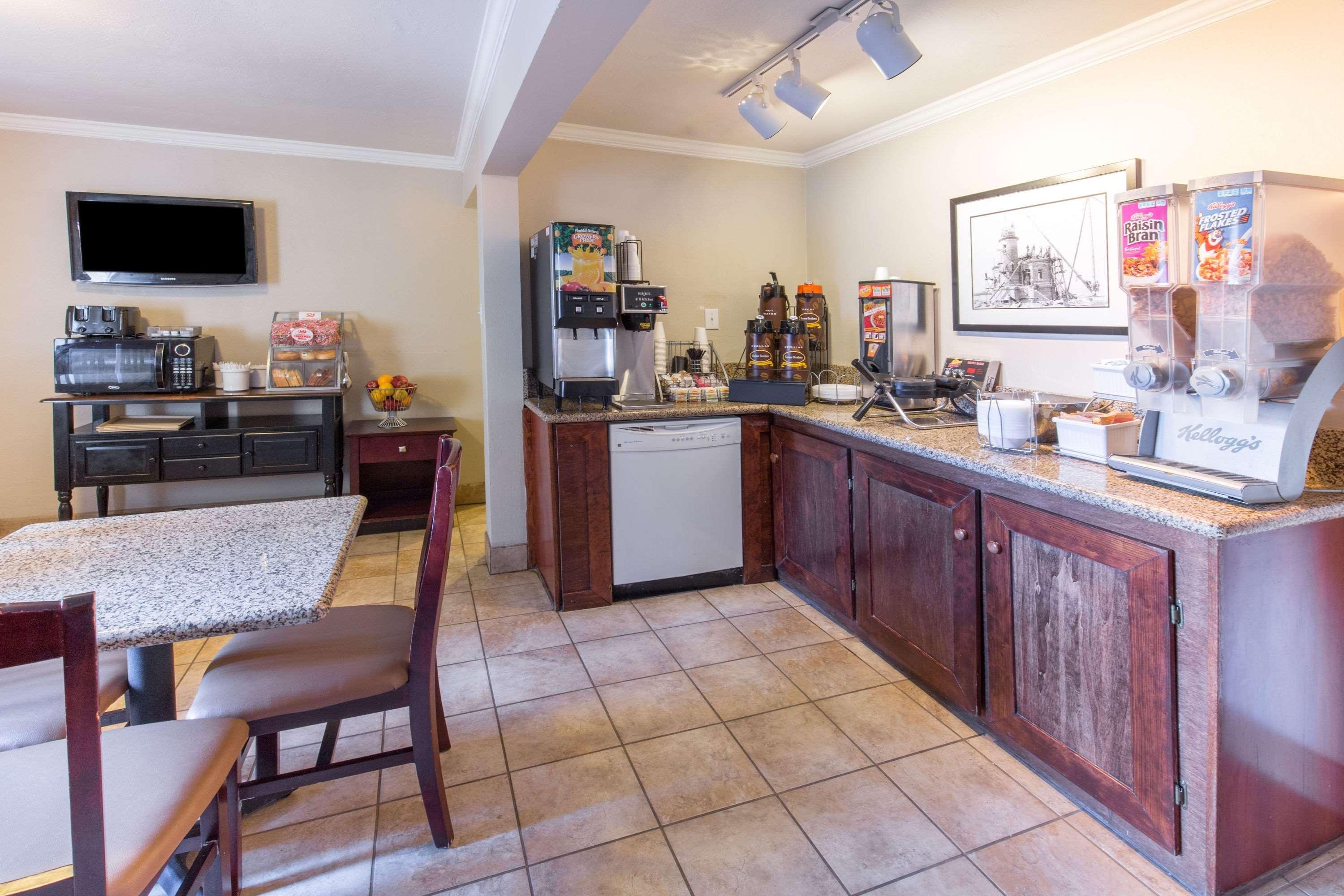 Global Inn Coos Bay Extérieur photo